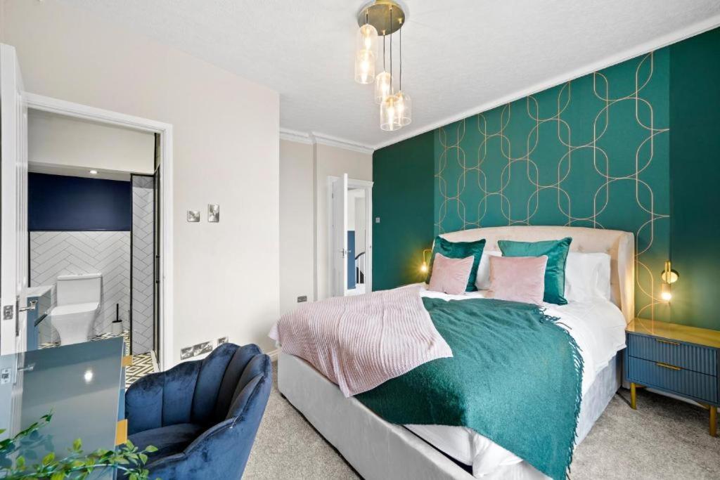 Deluxe 5 Bed In Central Whitby - Parking - Hot Tub المظهر الخارجي الصورة