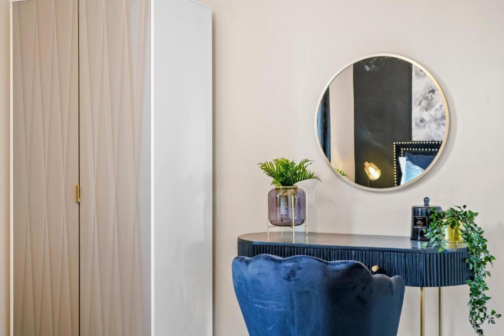 Deluxe 5 Bed In Central Whitby - Parking - Hot Tub المظهر الخارجي الصورة