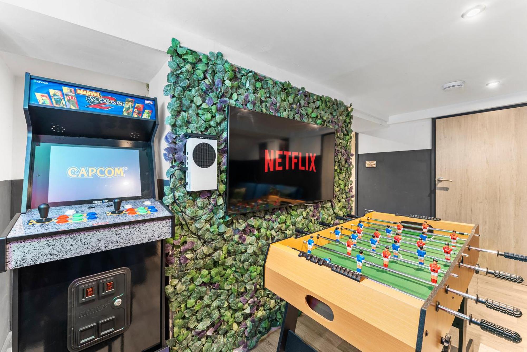 Deluxe 5 Bed In Central Whitby - Parking - Hot Tub المظهر الخارجي الصورة